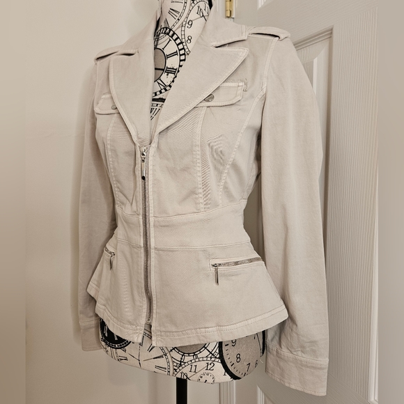 🔥New With Tags Whitehouse Black Market beige jacket size 0 - Picture 6 of 16